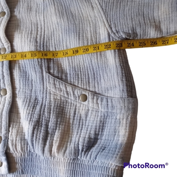 🍂 Universal Thread Cloud Bomber Jacket Light Blue & White Tie Dye  Size M - Picture 12 of 15